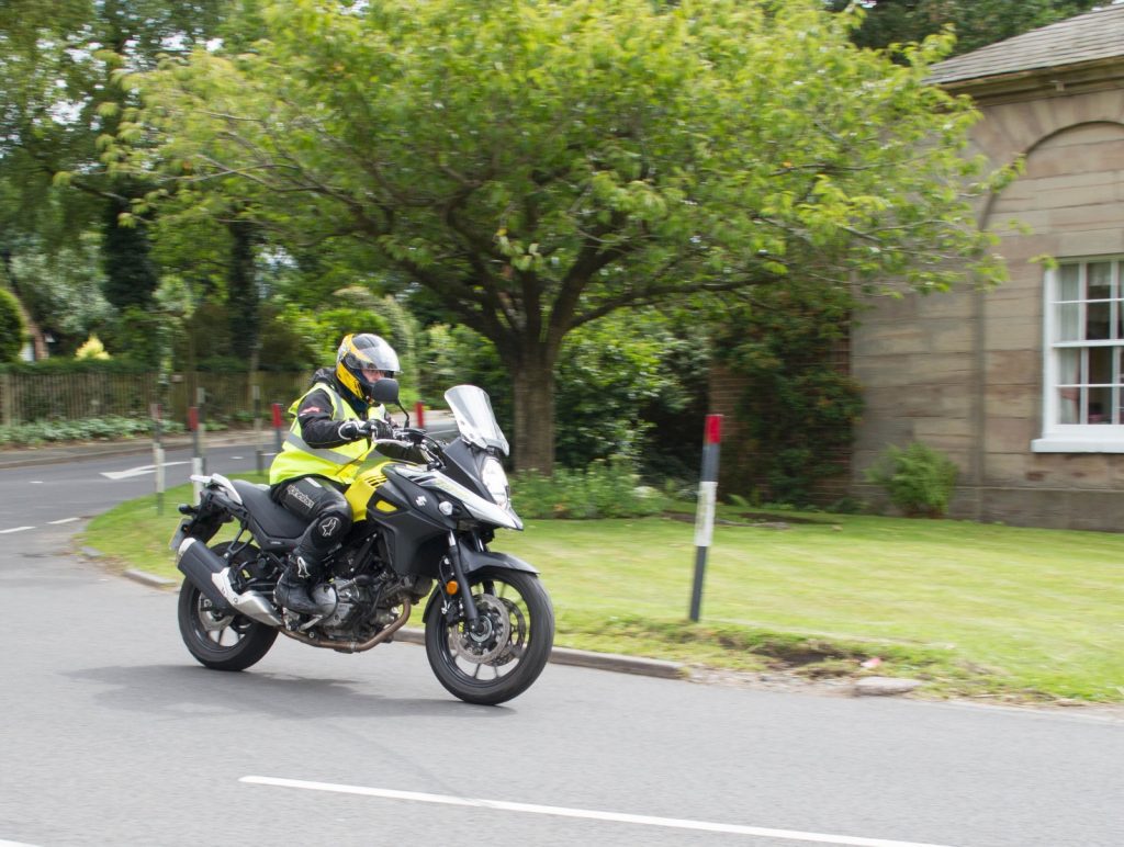Suzuki DL600