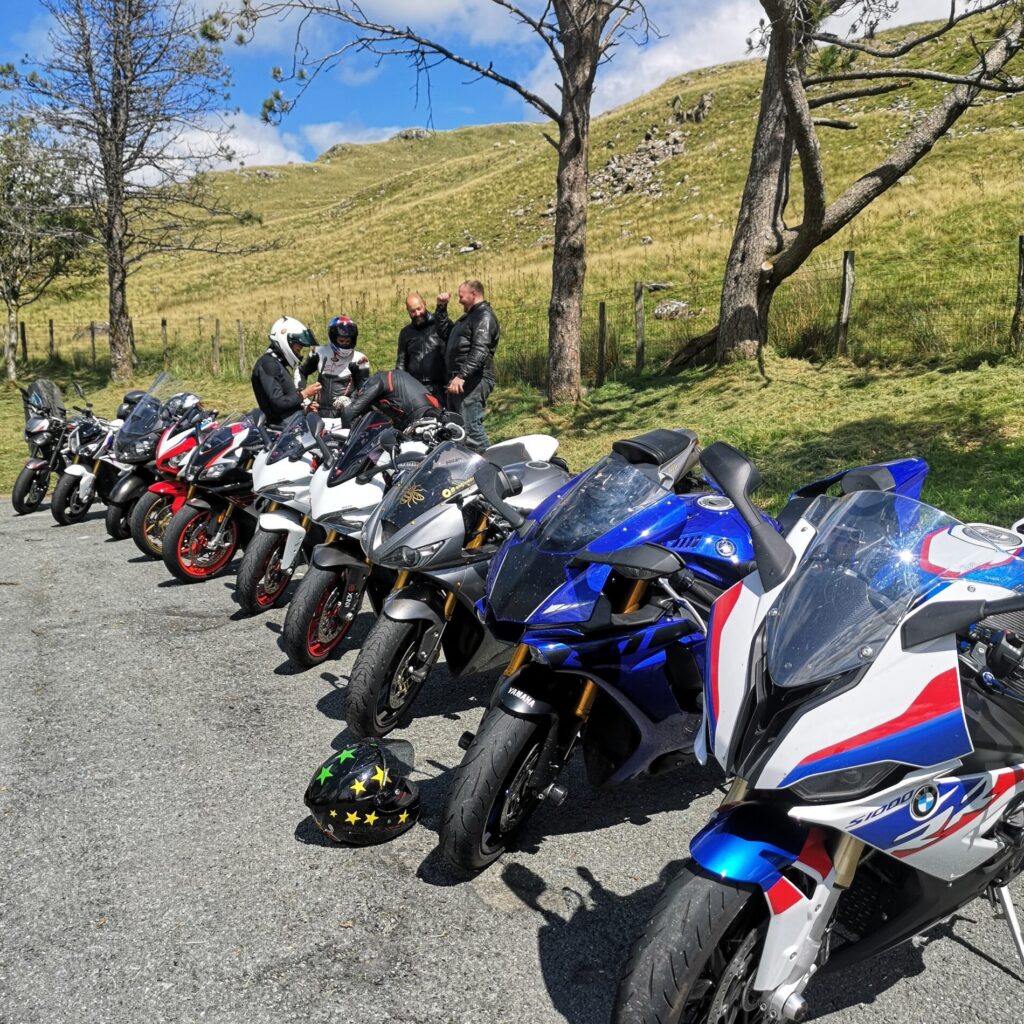 group riding tips