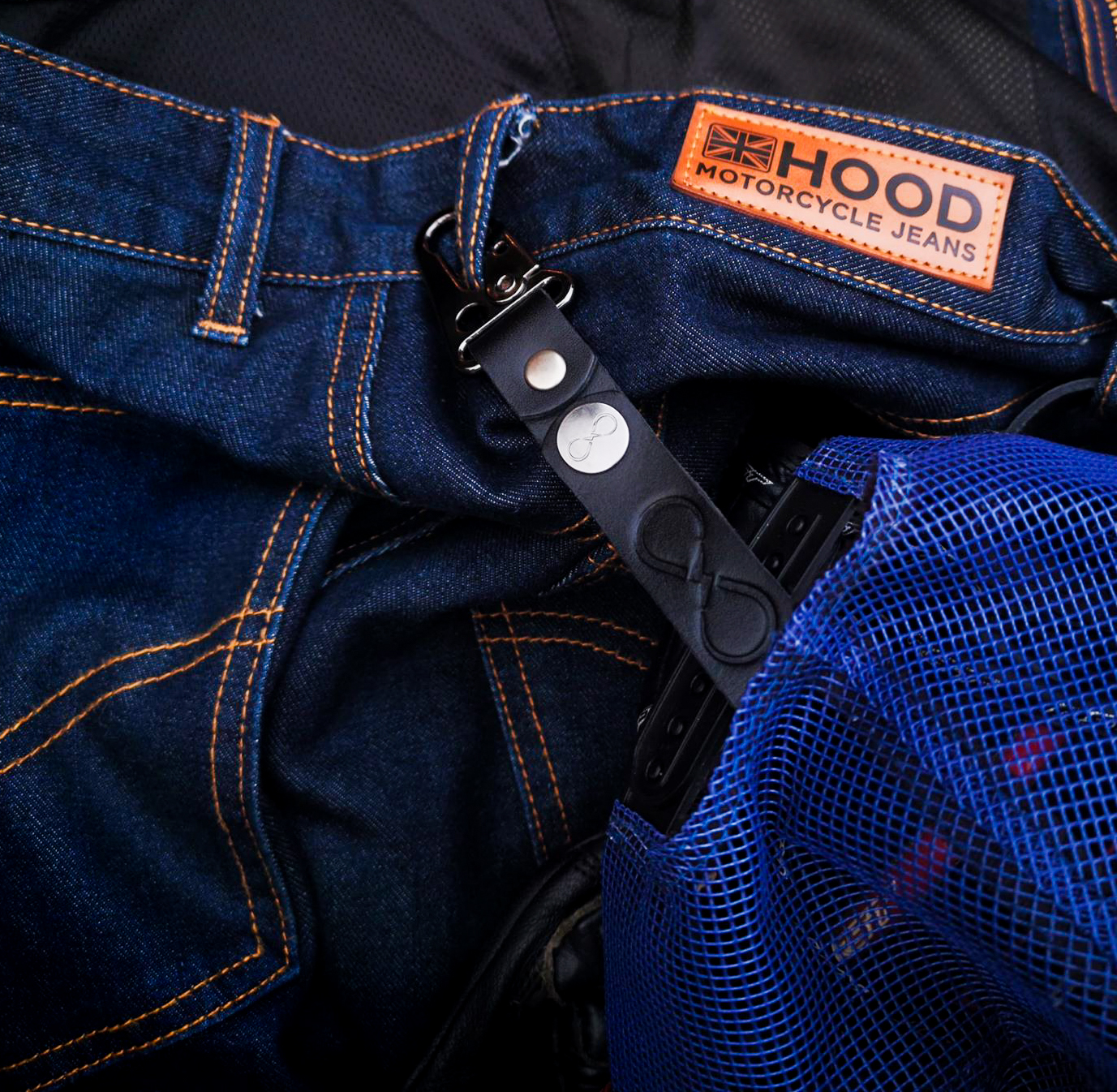 Hood armoured jeans