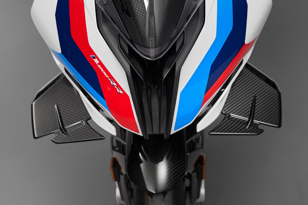 M1000RR wings